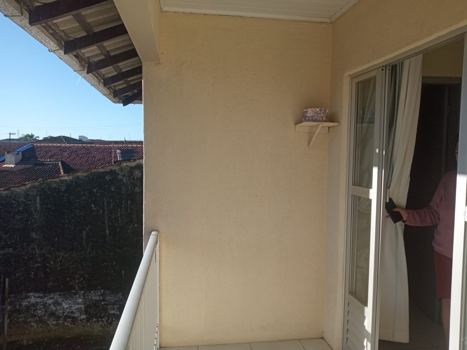 Casa em Alvenaria+Sobrado em Alvenaria-Centro-Balneário Barra do Sul-SC