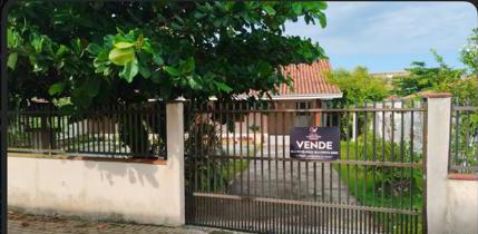 Casa no Bairro Centro-Balneário Barra do Sul