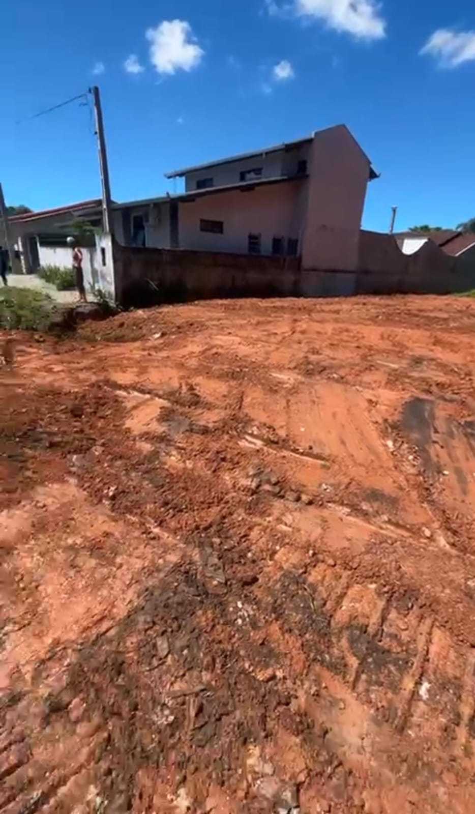 Terreno no Bairro Costeira 400 metros da Lagoa