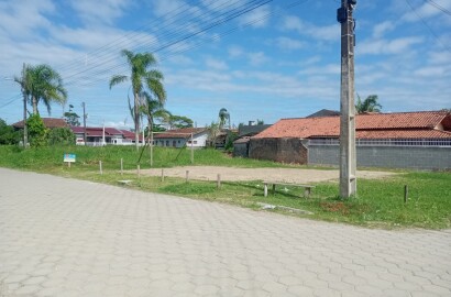 Terreno no Bairro Costeira-Região da Lagoa- 250 metros-Balneário Barra do Sul