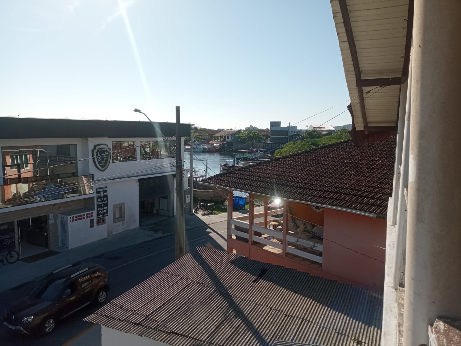 Sobrado no Centro-Balneário Barra do Sul-SC