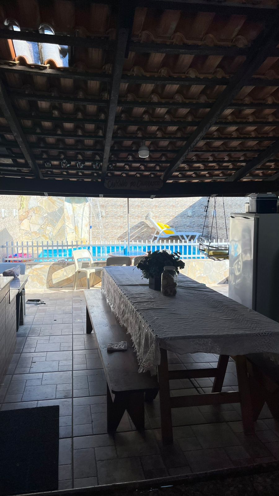 Casa no Bairro Costeira-Com Piscina-Região da Lagoa